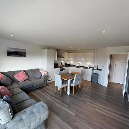 Excalibur 3 Bed Sleeps 7 * Tintagel