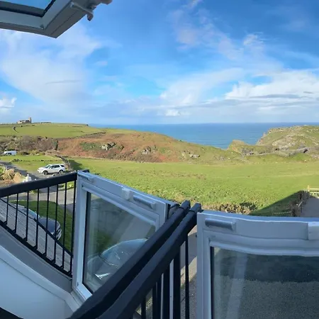 Excalibur 3 Bed Sleeps 7