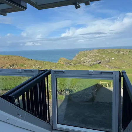 Apartment Excalibur 3 Bed Sleeps 7 Tintagel